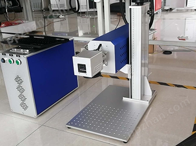 CO2桌式激光打标机