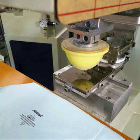 博美150ATC双头单色油盅环保移印机洗水唛移印机印字机标签印刷机