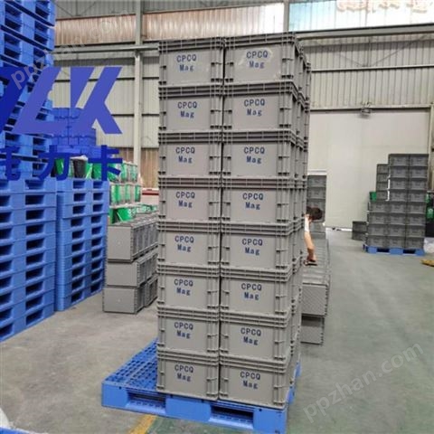 遂宁加厚塑料箱 600-230箱带盖物流运输箱厂家